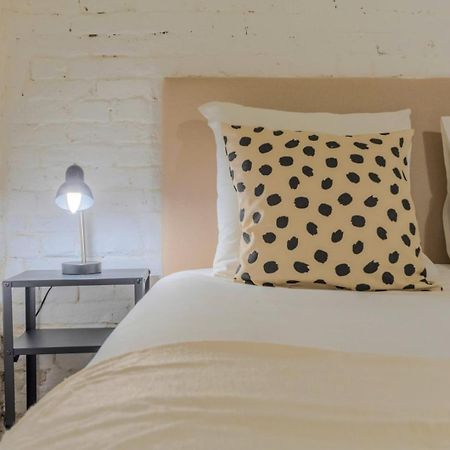 Appartement Atypique En Souplex, 2 Ch & Terrasse ลีลล์ ภายนอก รูปภาพ
